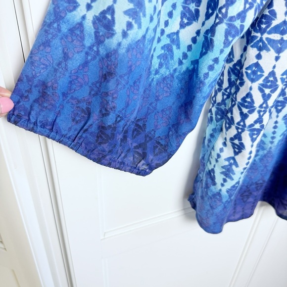 BeachLunchLounge Blue/White Boho Ikat Blouse Peasant Beachy Lightweight Medium - Picture 11 of 13